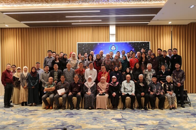 PUJA Brunei Institute of Surveyors Unite for an Evening of Appreciation and Celebration of PAQS Congress 2024 Success